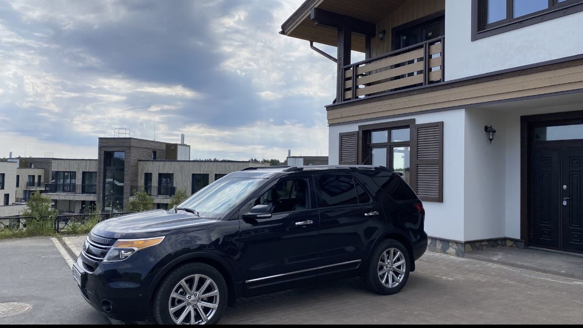 Ford Explorer: фото владельца