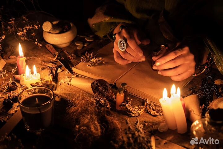 Гадание Приворот снятие порчи обучение