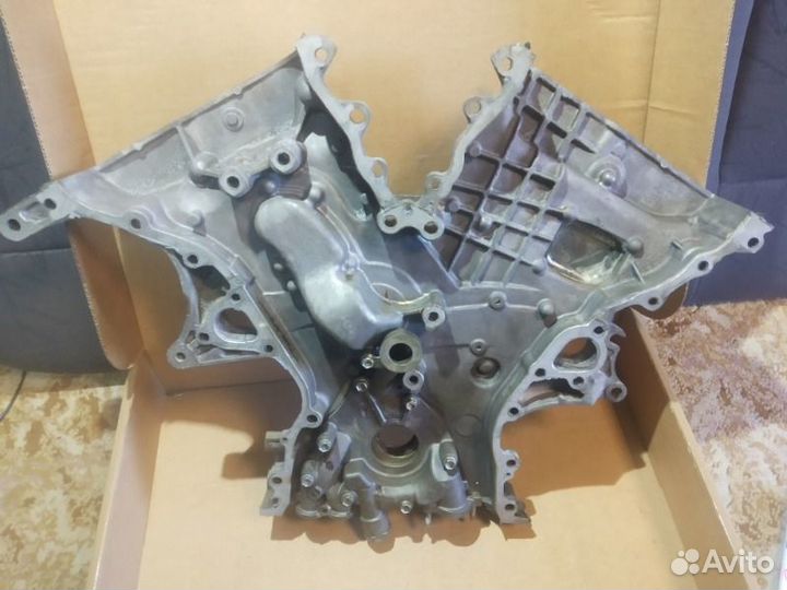 Крышка грм передняя Toyota Highlander 2GR-FE