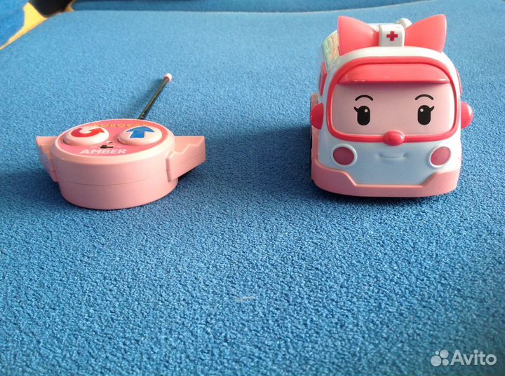 Робокар поли на управлении