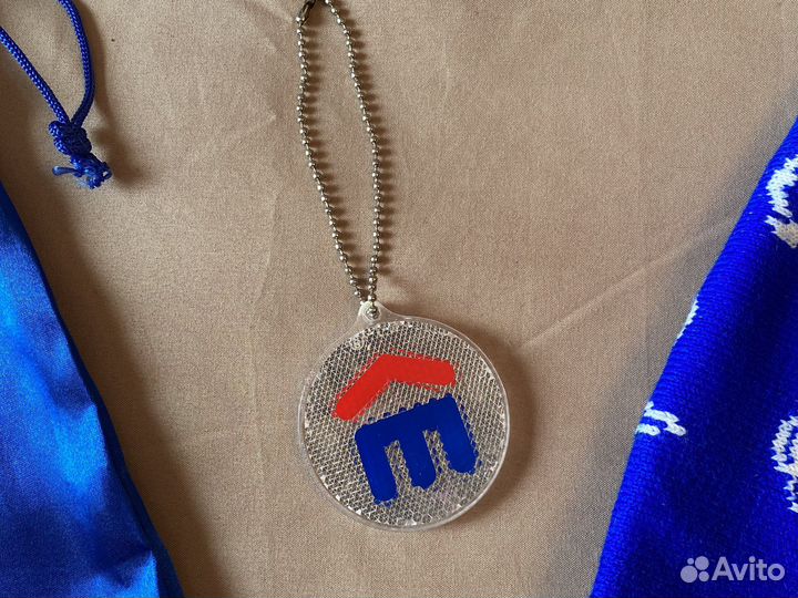 Подарок сотруднику банка восточный / мерч