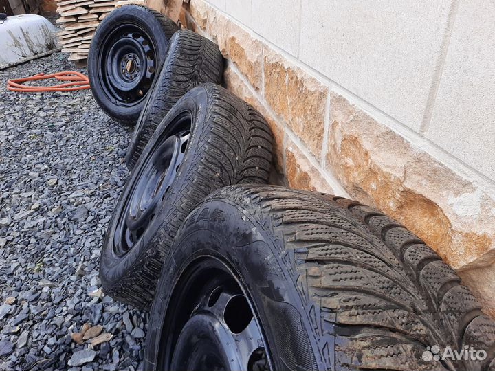 Goodyear UltraGrip Ice+ 205/60 R16