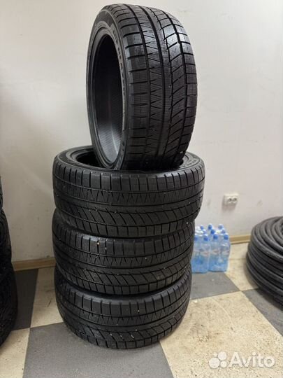 Sailun Ice Blazer Arctic SUV 285/40 R21