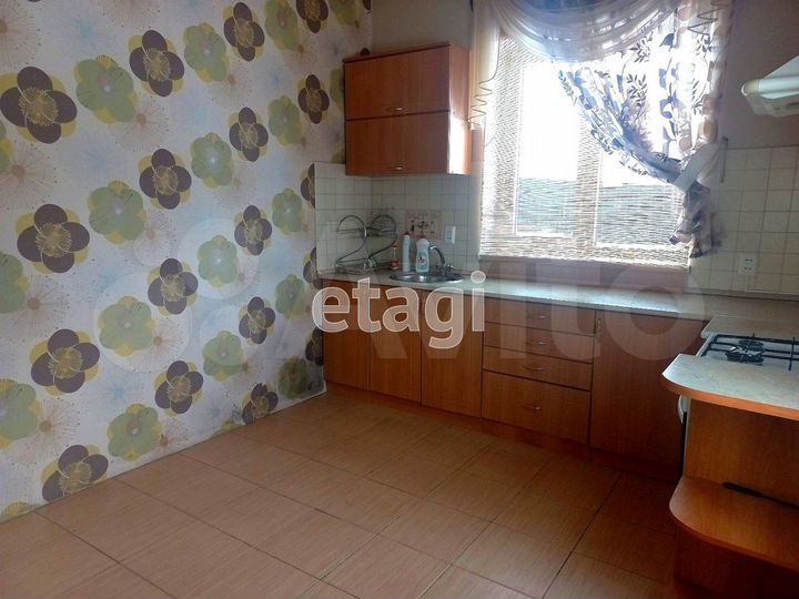 Дом 81 м² на участке 6 сот.