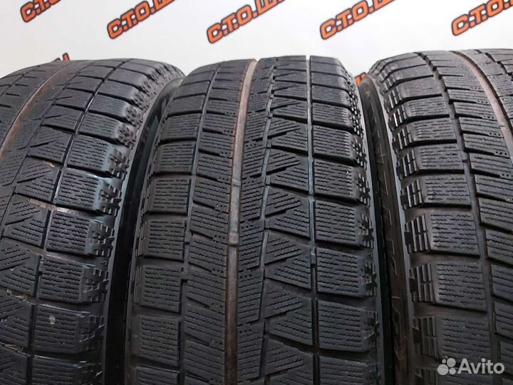 Bridgestone Blizzak Revo GZ 215/60 R17 96S