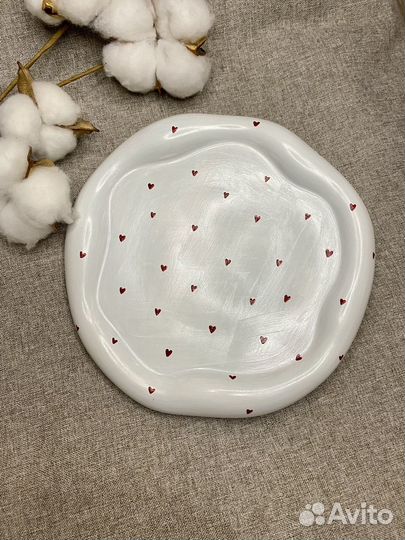 Гипсовая тарелка ручной работы