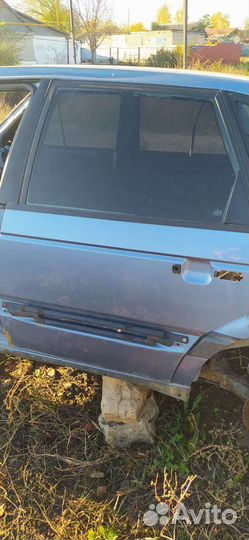 Двери на пассат б3