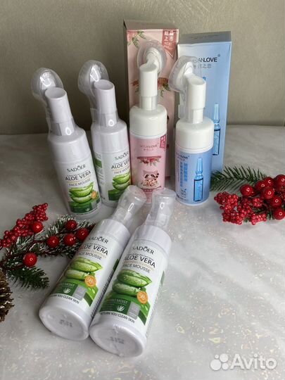 Пенки для умывания с щеточкой