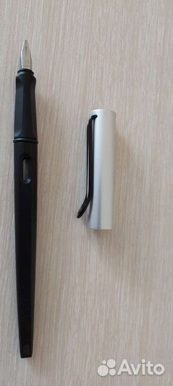 Перьевая ручка