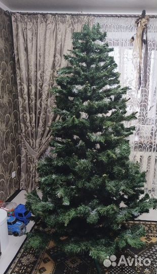 Ель искуственная