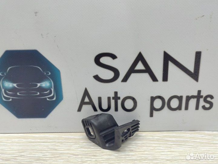 Кронштейн фары левый Bmw 3 F30 N55B30 2012