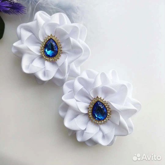 Белые резинки для волос