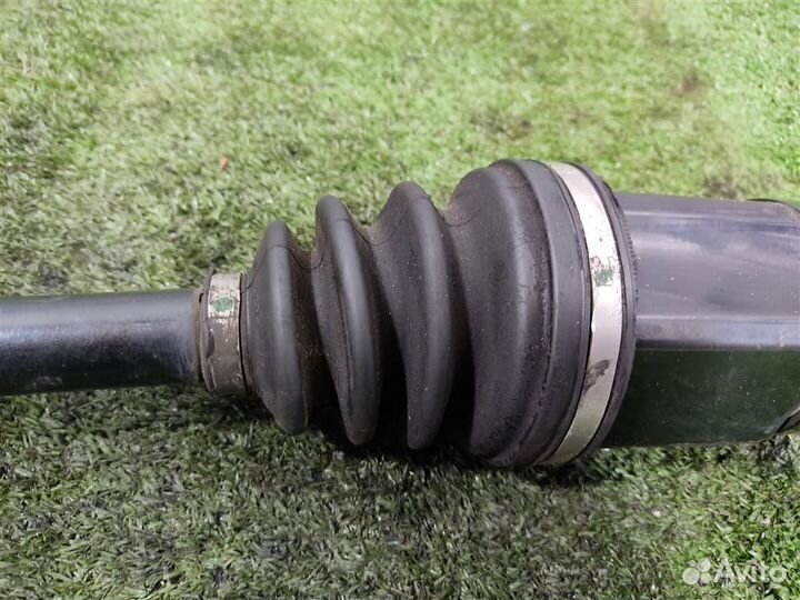 Привод передний левый BMW X3 (E83) 2004