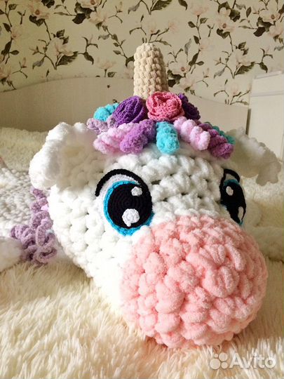 Вязаный детский коврик Единорожка Мия