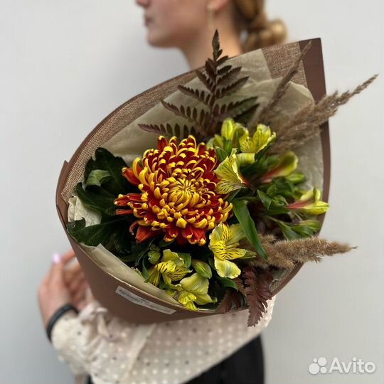 Букет цветов «Сентябрь горит» (хризантема Фуэго)