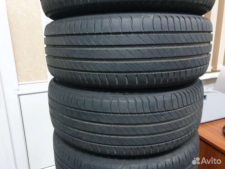 Michelin Primacy 4 215/60 R16 95V