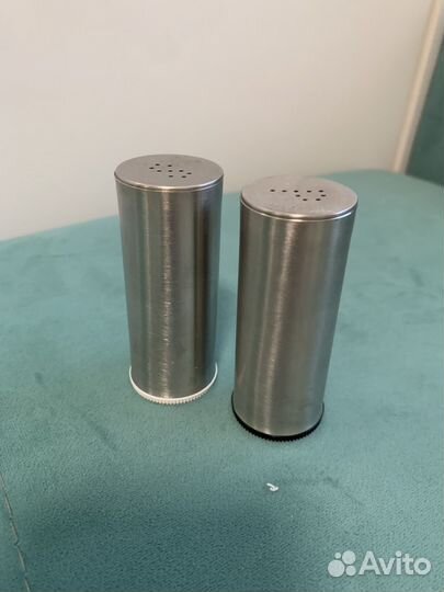 Солонка и перечница