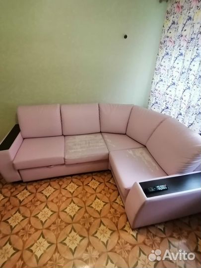 Угловой диван