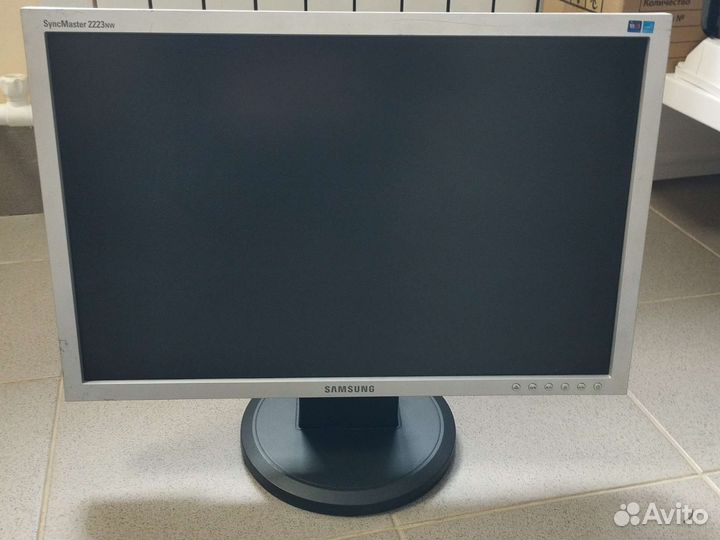 Монитор 17 Samsung