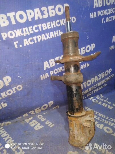 Передний амортизатор Ваз Лада Приора седан 21126