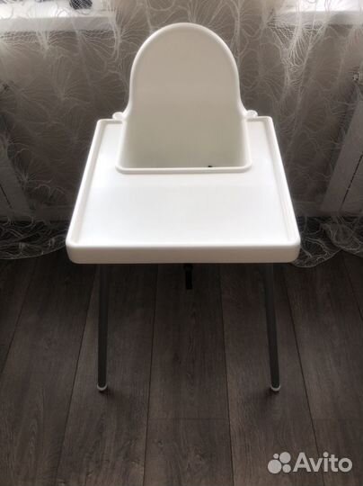 Стульчик для кормления + вещи