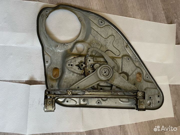 Стеклоподъемник ford focus 2