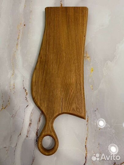 Кухонная разделочная доска из дуба неразлучницы