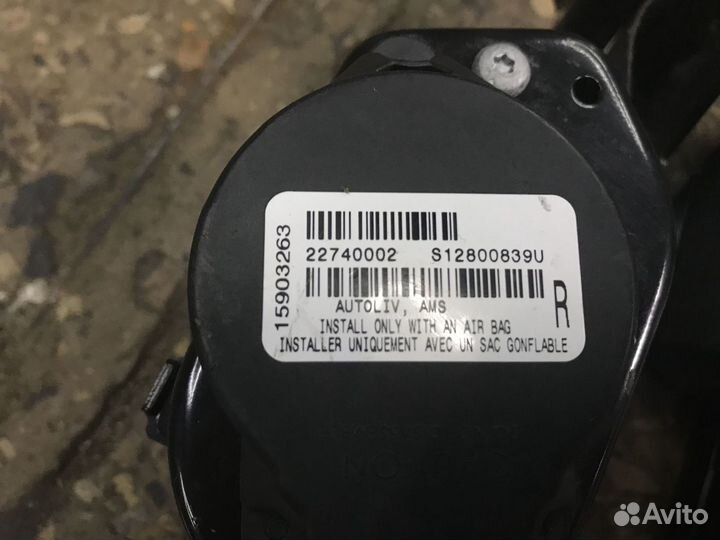 Ремень безопасности правый передний Cadillac SRX 2