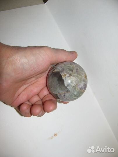 Шар из флюорита