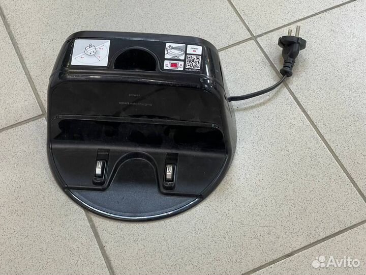 Робот-пылесос LG VR6570lvmp