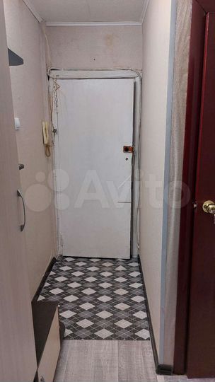 2-к. квартира, 52 м², 1/5 эт.