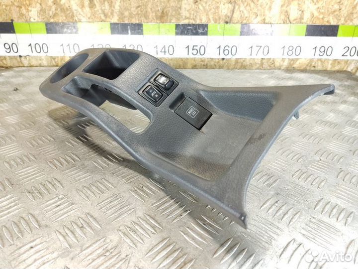 Накладка декоративная Suzuki Liana 2001-2007