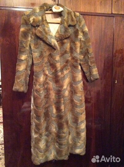 Шуба из искусственного меха, б/у