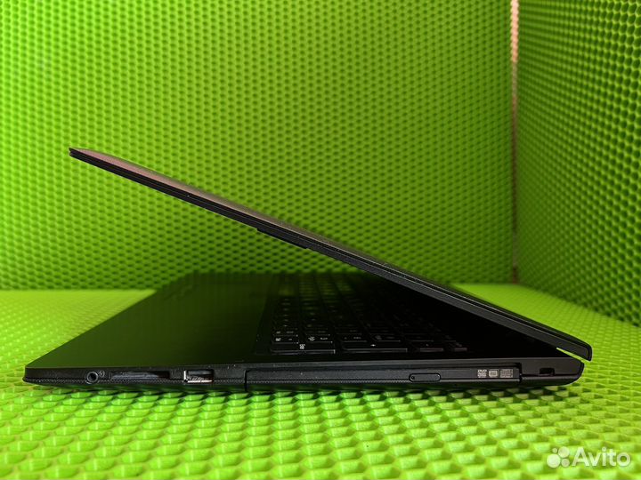 Быстрый Lenovo 2020m/SSD/8GB/256GB/Led/15.6