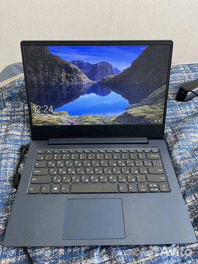 Ноутбук lenovo