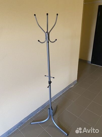 Вешалка напольная