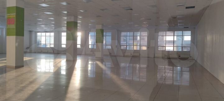 Торговая площадь, 647 м²