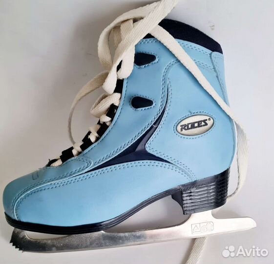Коньки голубые женские roces