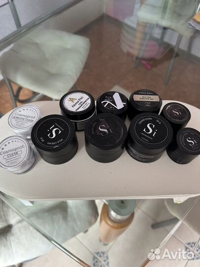 Продам гели и растворы для мастера маникюра