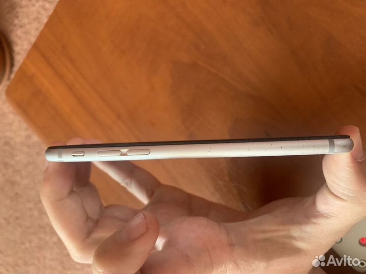 iPhone 6S, 16 ГБ