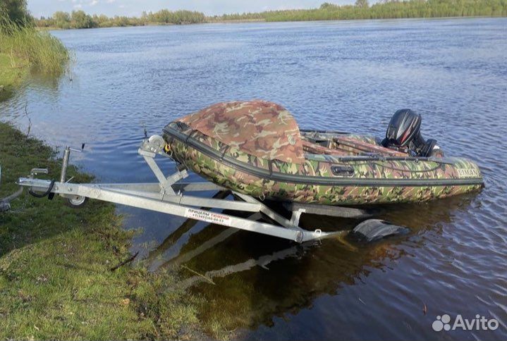 Лодка с мотором Hidea 9.9