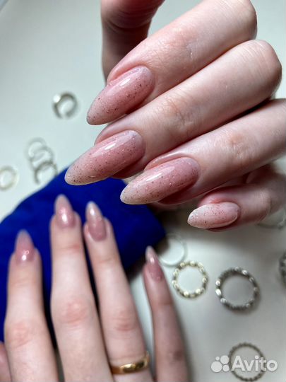 Мастер маникюра