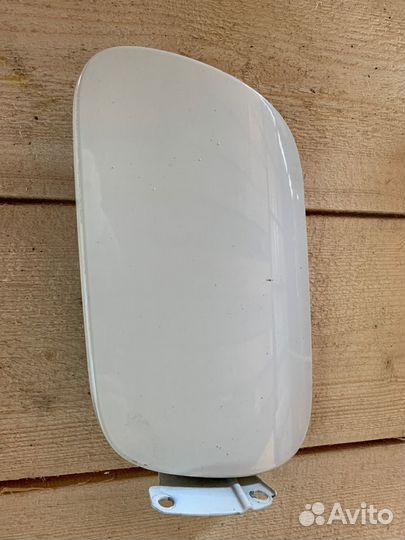 Лючок бензобака Volkswagen Touareg 7L6 7L7 7LA GP