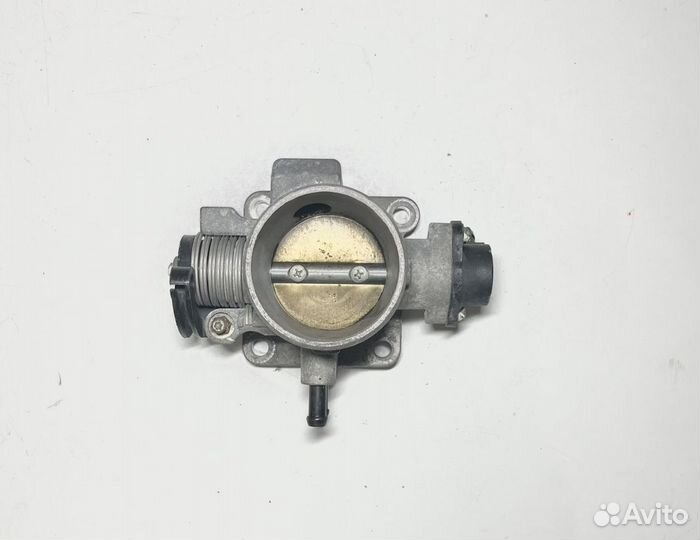 Дроссельная заслонка Kia Rio 2 2006 г. 1.4 бензин