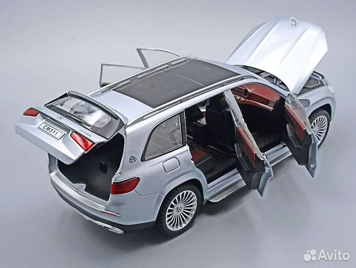 Коллекционная модель мет. Mercedes-Maybach GLS 600