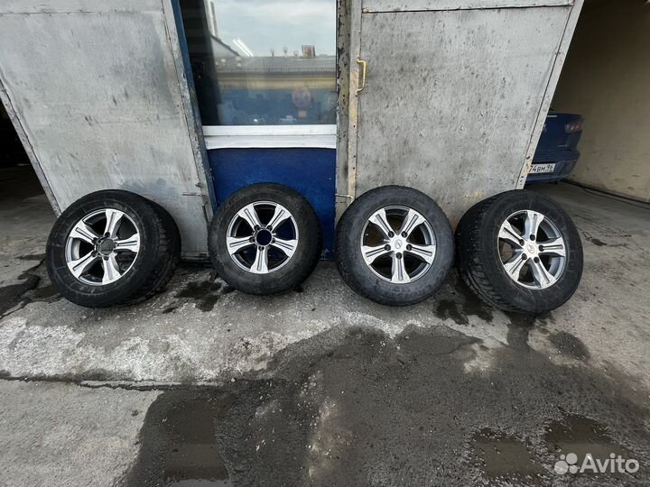 Колеса в сборе r18 зимние