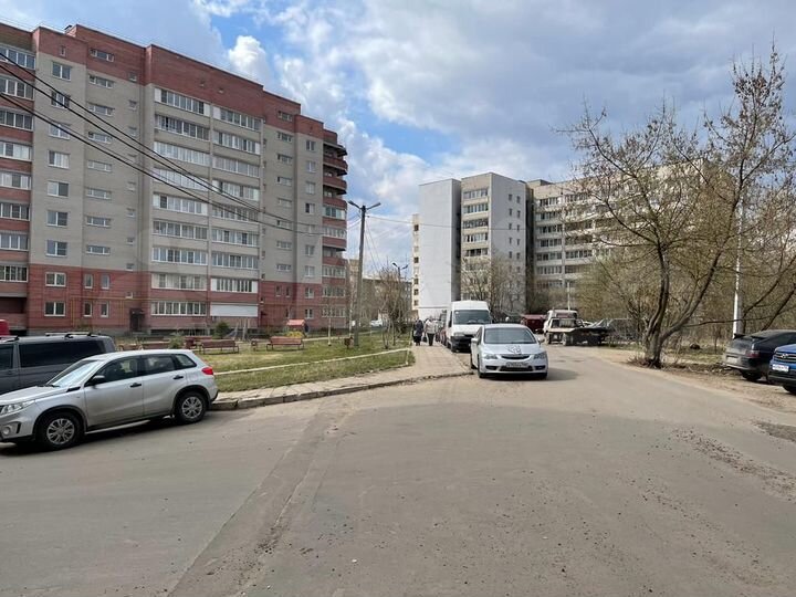 3-к. квартира, 98,4 м², 1/9 эт.