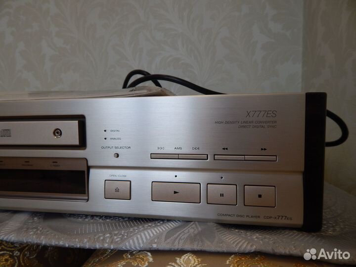 Проигрыватель CD Sony CDP X777ES