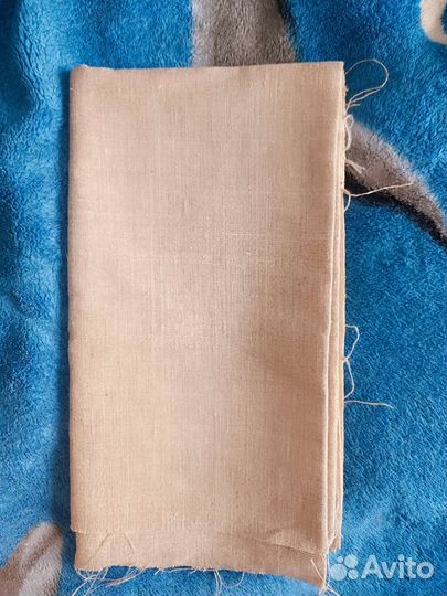 Отрез ткани подбортовка