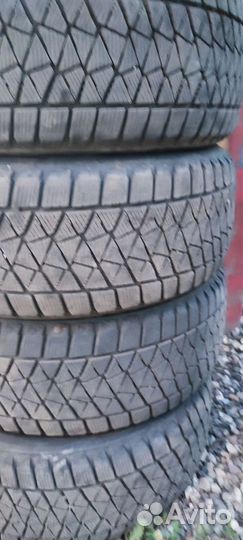 Bridgestone Blizzak DM-V2 225/55 R17 97